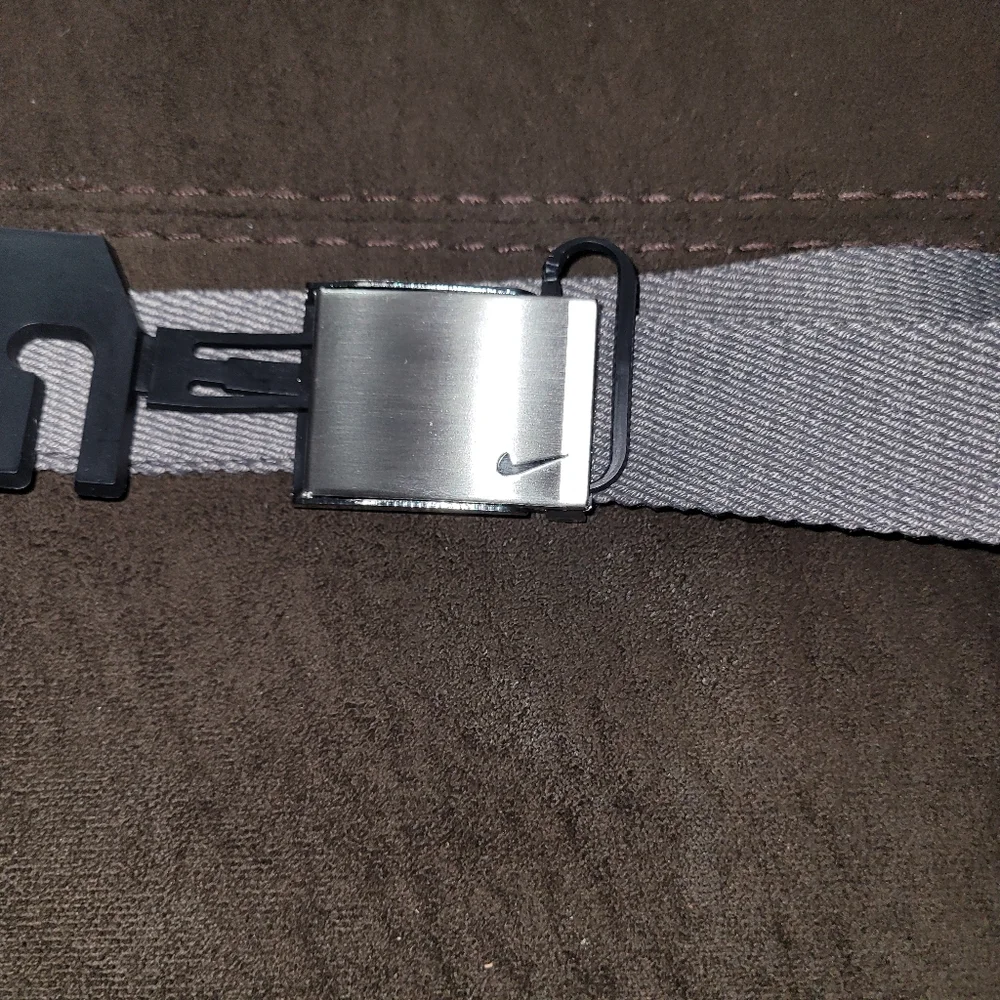 New Nike Tech Essentials Golf Web Belt~Adjustable~One Size